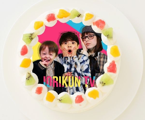 いおりくんtv 丸型写真ケーキ 3号 9cm Cake Jp Original Cake Jp