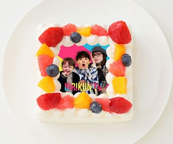 いおりくんtv 四角型写真ケーキ 6号 18cm Cake Jp Original Cake Jp