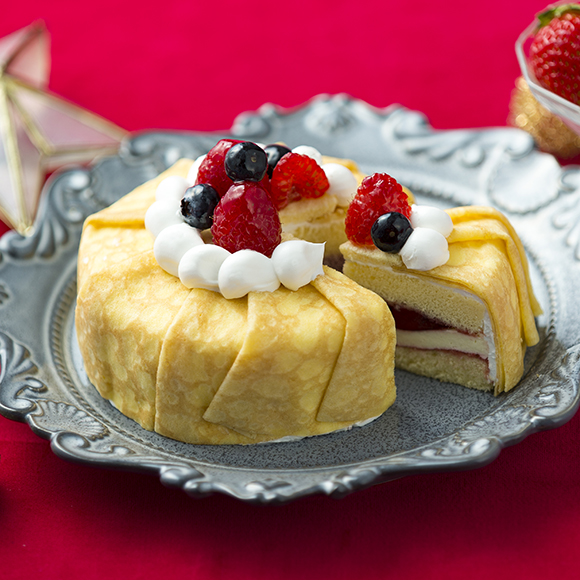 【フレシュール】ミックスベリーのクレープケーキ