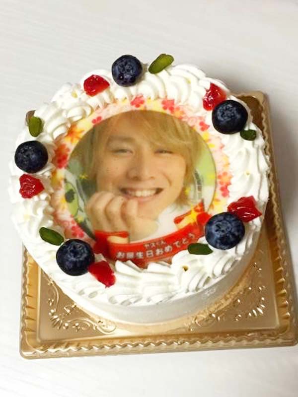 ありがとうの声 特別な写真ケーキで笑顔あふれる誕生日に Cake Jp