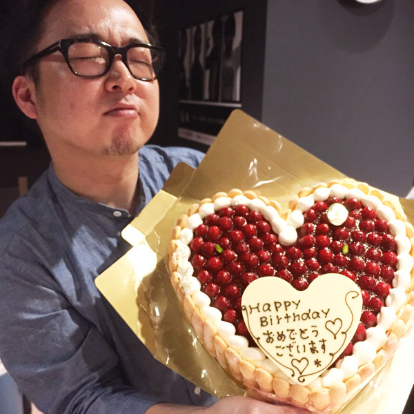 ユナイテッド株式会社様 バースデーケーキを社員の誕生日祝いに Cake Jp