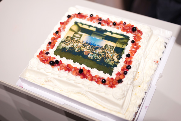 アライドアーキテクツ株式会社様 ケーキで社内イベントの演出 Cake Jp