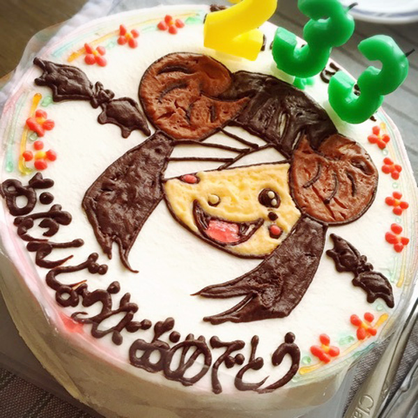 魔法吸血鬼少女 星名ふみみ生誕祭にイラストケーキで感動サプライズ Cake Jp