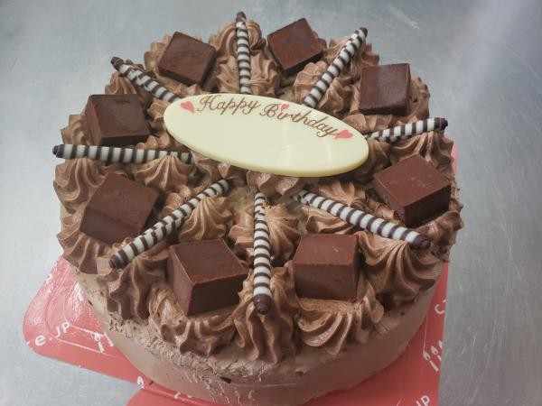 6号生チョコざんまいホールケーキ ケーキ工房 モンクール Cake Jp