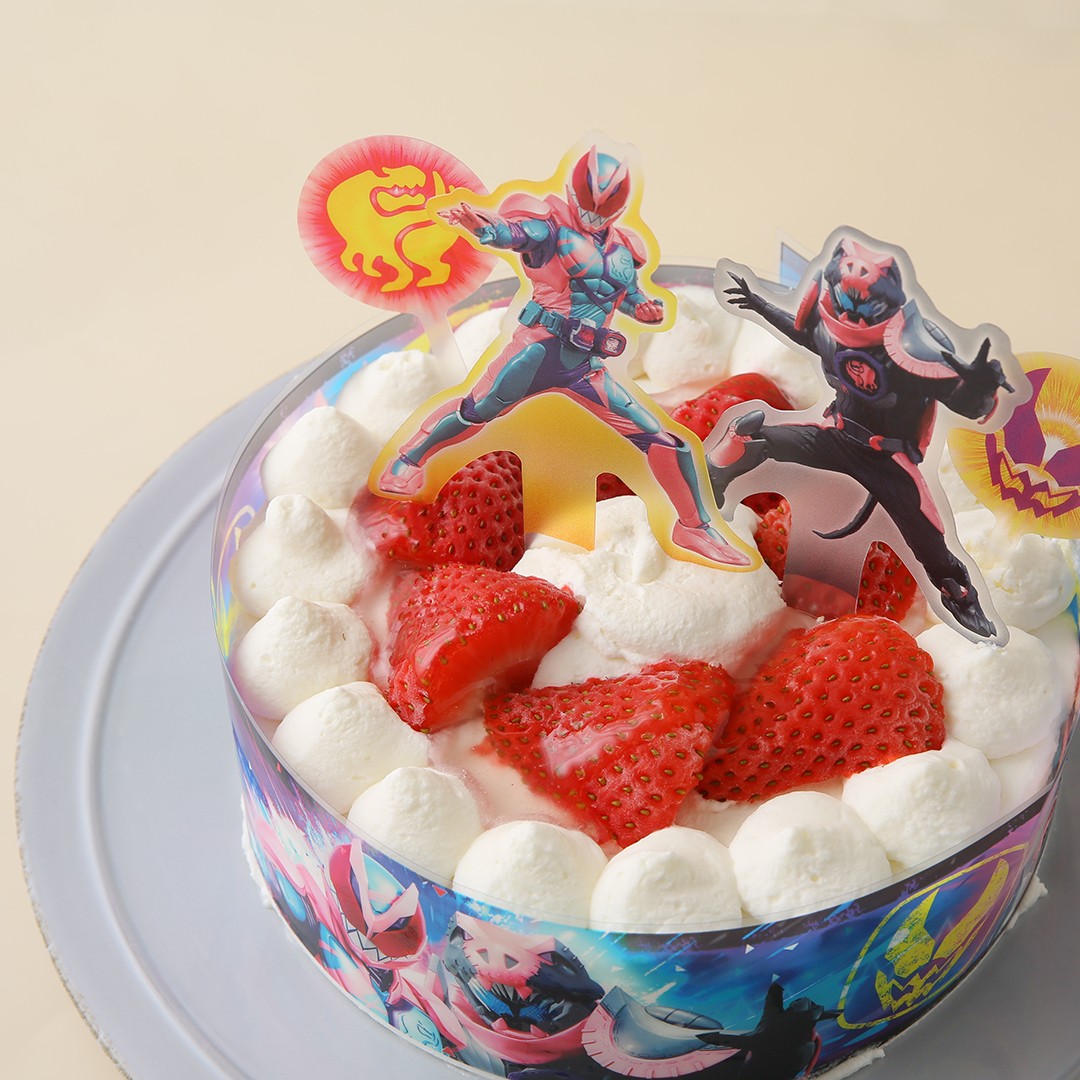 乳製品 小麦粉除去可能 仮面ライダーリバイス 生デコレーションケーキ 5号 15cm キャラメリーゼ Cake Jp