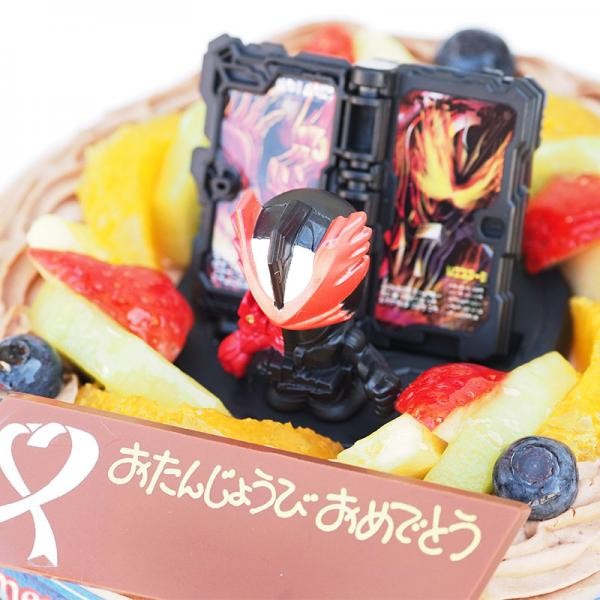 アレルギー対応 卵不使用 キャラデコお祝いケーキ 仮面ライダーセイバー 生チョコクリームショートケーキ 5号 15cm 4 6名様用 Cd Saber Choco Noegg Cake Express Cake Jp