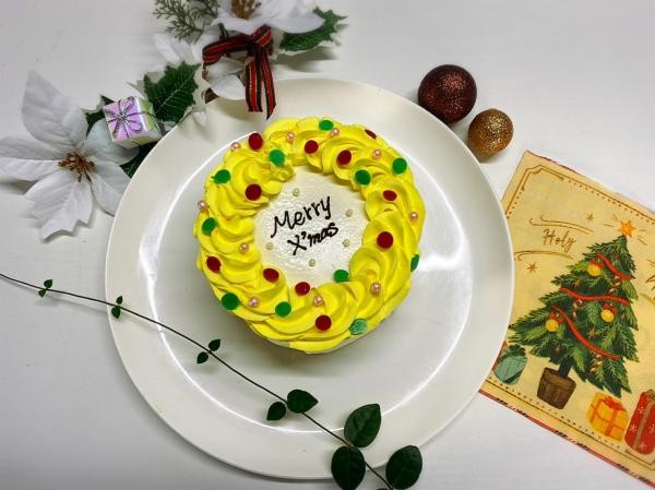 クリスマスケーキ リースケーキ4号 生クリーム メモラーブル Cake Jp