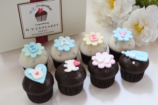 ベイビーシャワー カップケーキ ８個入 N Y Cupcakes Cake Jp