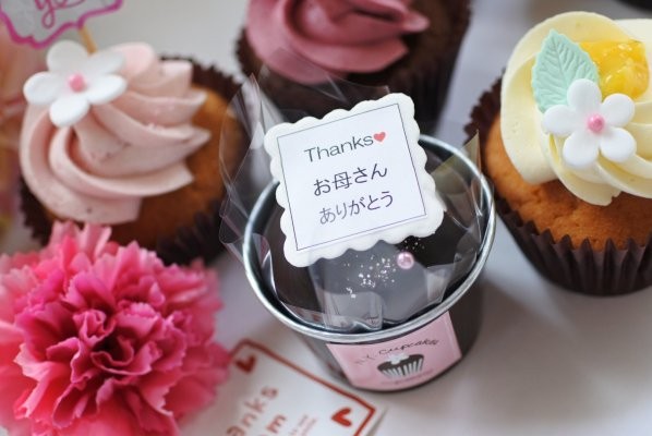 母の日クリームカップケーキセット 母の日2021（N.Y.Cupcakes） | Cake.jp
