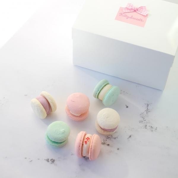 6個入り パステルレアチーズマカロン3種 Kitty Sweets Cake Jp