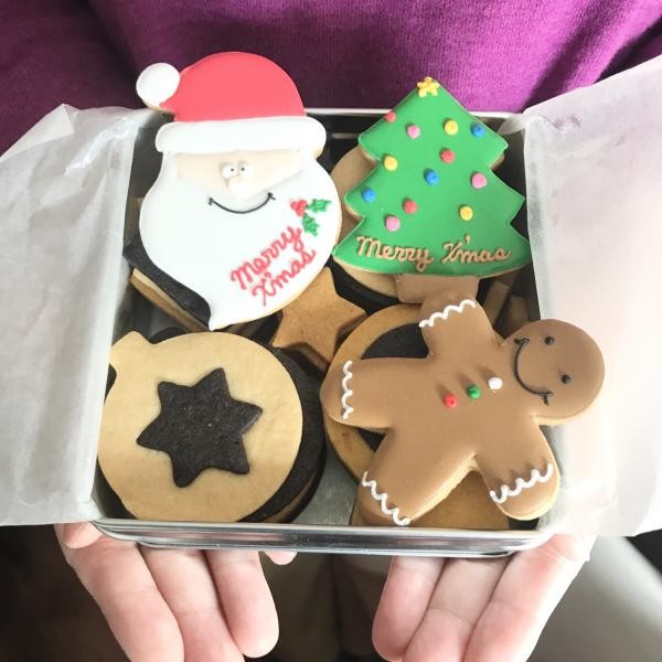 【アイシングクッキー缶】クリスマスギフトに!!クリスマスクッキー缶【クリスマス2021】