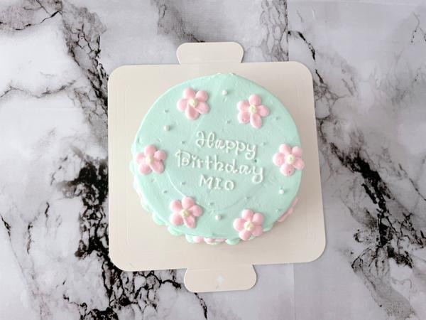 花柄のセンイルケーキ 色が選べる 4号 La Vie En Rose Cake Jp