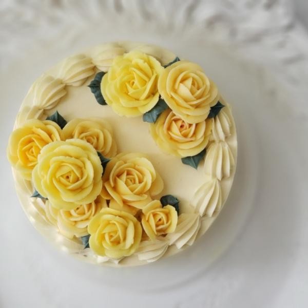 フラワーケーキ Lovely Rose 黄色 4号 12cm Abricot Coro アブリコロ Cake Jp フラワーケーキ Lovely Rose 黄色 4号 12cm Abricot Coro アブリコロ Cake Jp
