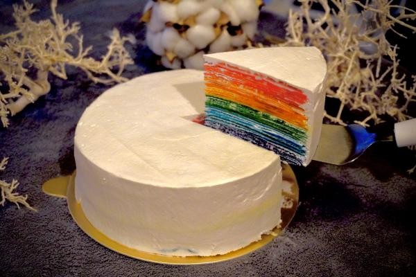 幻のレインボーミルクレープ Cloud Cake Shop Cake Jp