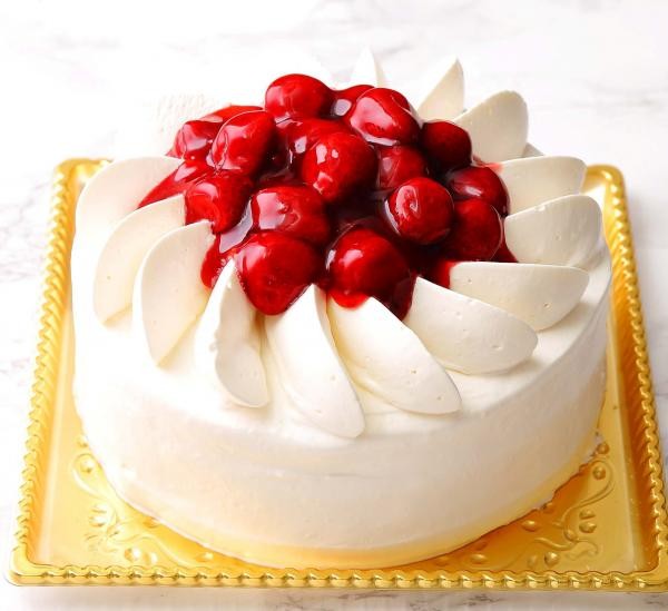 モンテローザ 苺ホワイトデコレーションケーキ 5号 モンテローザ大井町店 Cake Jp