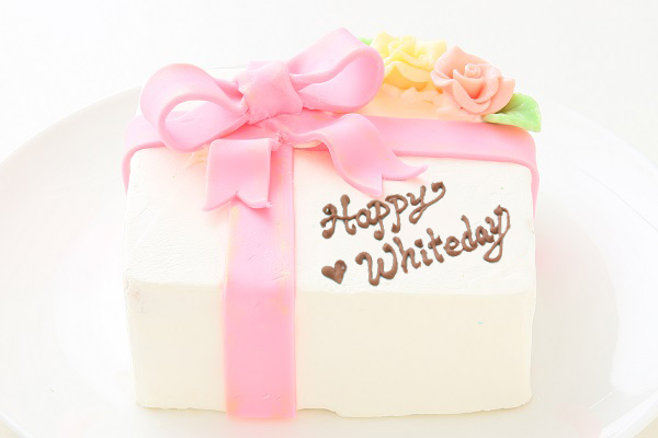 ホワイトデー 可愛すぎる プレゼントボックスケーキ 15cm 15cm カートで色選択してください ケーキ工房 モダンタイムス Cake Jp