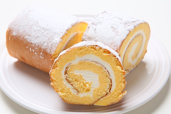 雑誌 メディアで話題人気のロールケーキ 湘南黄金ロール 16cm タカヤナイ Cake Jp