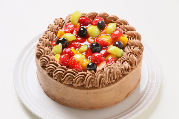 チョコ生クリームフルーツデコレーションケーキ 4号 12cm 欧風洋菓子店 イルピーノ Cake Jp