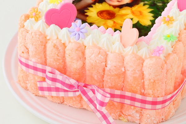 ピンクのビスキュイ スクエアフォトケーキ 5号 14cm角 苺屋 Cake Jp