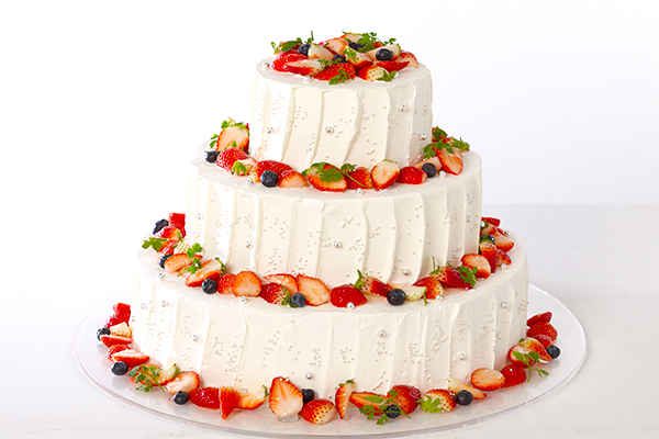 ラウンド3段苺デコレーション Cake Jp Original Cake Jp