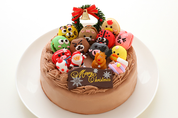 クリスマスケーキ 動物マカロンのチョコ生クリームxmas 6号 18cm Sweets Cafe Fika Cake Jp