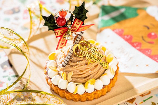 クリスマスケーキ 栗をたっぷりしのばせた クリスマスモンブランタルト 4号 スイーツsaccho Cake Jp