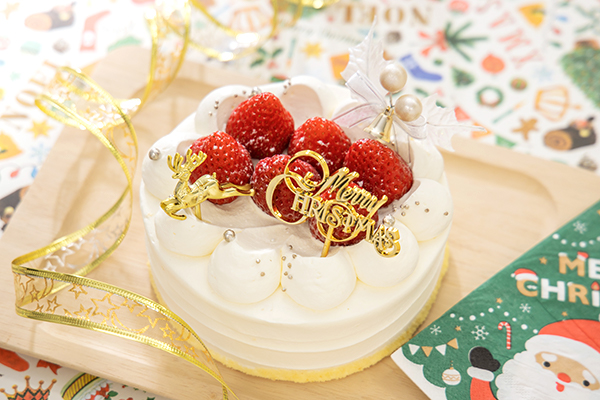 クリスマスケーキ 純生100 甘さ控えめで ふわっふわの 生デコクリスマス 4号 スイーツsaccho Cake Jp
