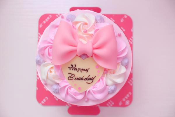 ピンクのリボンローズケーキ 6号 18cm Milkymoco Cake Jp