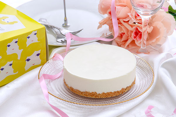 超カンタンなゼリーを使った艶ありイラストケーキ キャラケーキ の作り方 人気サプライズケーキ Com