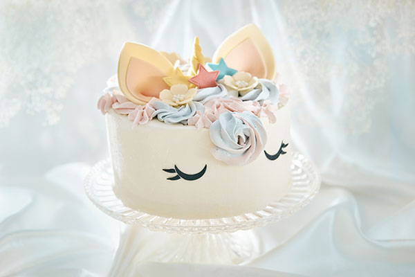 ユニコーンケーキ Licorne Ashiya リコルヌ芦屋 Cake Jp