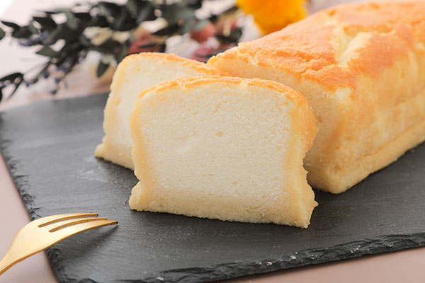 よっぱらいシェフのブランデーケーキ 22cm 8cm 5cm 苺屋 Cake Jp