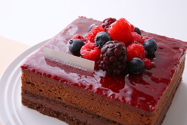 ラ プレシューズ特製 濃厚チョコレート フランボワーズ ショコラフランボワーズ ラ プレシューズ Cake Jp