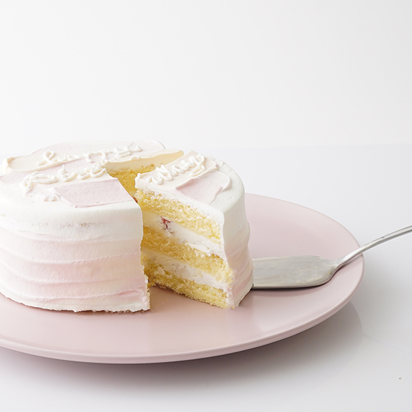 淡い色合いとシンプルなデザインが魅力のセンイルケーキ 4号 ヴィラ デ マリアージュ プリオオンライン Cake Jp