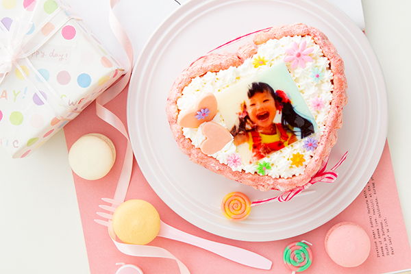 ピンクのビスキュイ ハートの生クリームケーキ 4号 12cmの画像1枚目