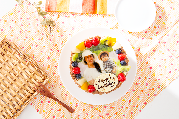 贅沢苺2段サンド 写真ケーキ チョコクリーム 5号 15cmの画像1枚目