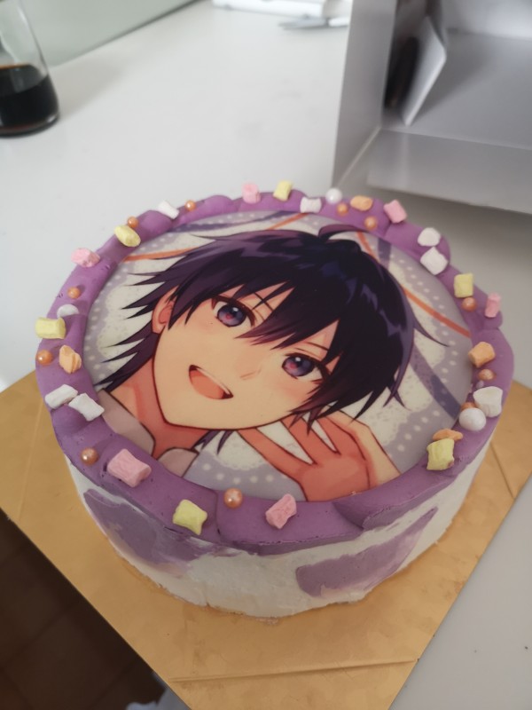 推し 誕生 日 ケーキ