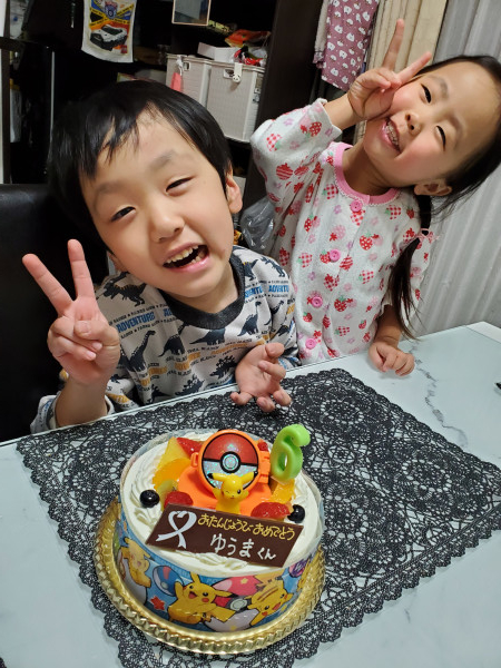 キャラデコお祝いケーキ　ポケットモンスター　生クリームショートケーキ　5号　15cm 　cd-poke-19-creamの口コミ・評判の投稿画像