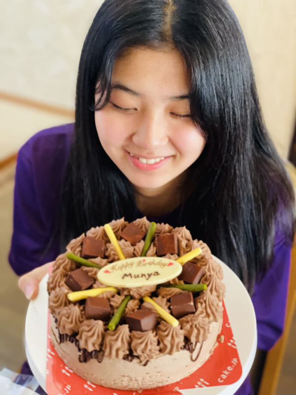 6号生チョコざんまいホールケーキの口コミ・評判の投稿画像