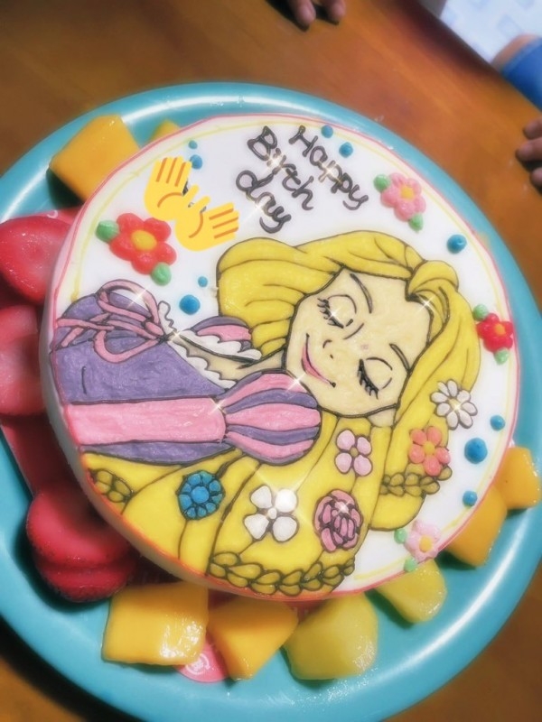彼女の誕生日でラプンツェルのケ 口コミ 評判 Cake Jp