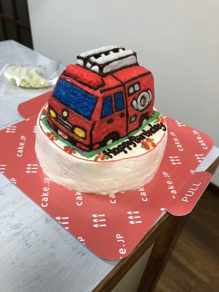 消防車のケーキを注文させていた のレビュー Cake Jp