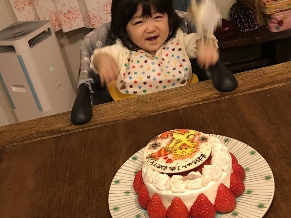 娘の1歳の誕生日ケーキは大人も のレビュー Cake Jp