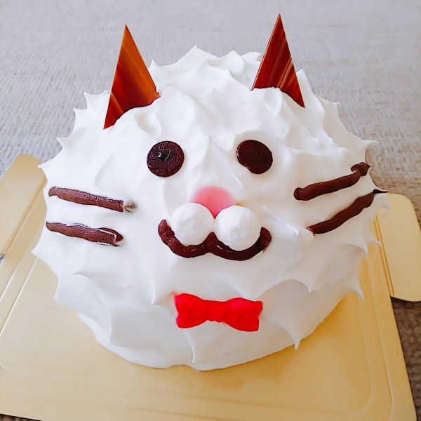 猫好きのお友達へお誕生日ケーキ のレビュー Cake Jp