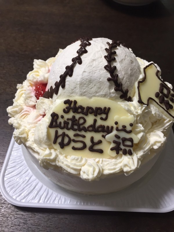野球ボールデコレーションケーキ 5号 15cm スイーツ ホームメードのお店 うしゃぎさん Cake Jp