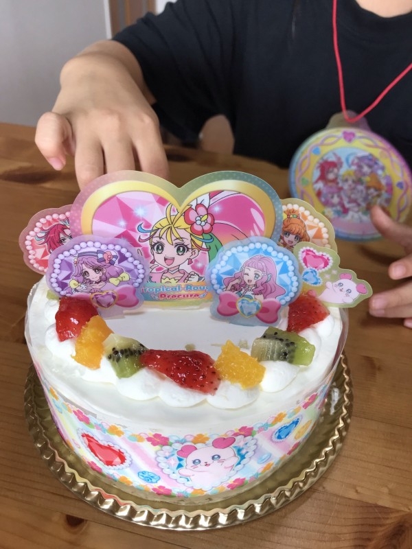 キャラデコパーティーケーキ デリシャスパーティ プリキュア 生クリーム 5号 バースデーケーキ 誕生日ケーキ 4 6名様用 フルーツ キャラクター 子供 女の子 冷凍 チョコプレート付 Cd Prec 22 Cream の口コミ 評判 Cake Jp キャラデコパーティーケーキ デリシャスパーティ プリキュア 生クリーム 5号 バースデーケーキ 誕生日ケーキ 4 6名様用 フルーツ キャラクター 子供 女の子 冷凍 チョコプレート付 Cd Prec 22 Cream の口コミ 評判 Cake Jp